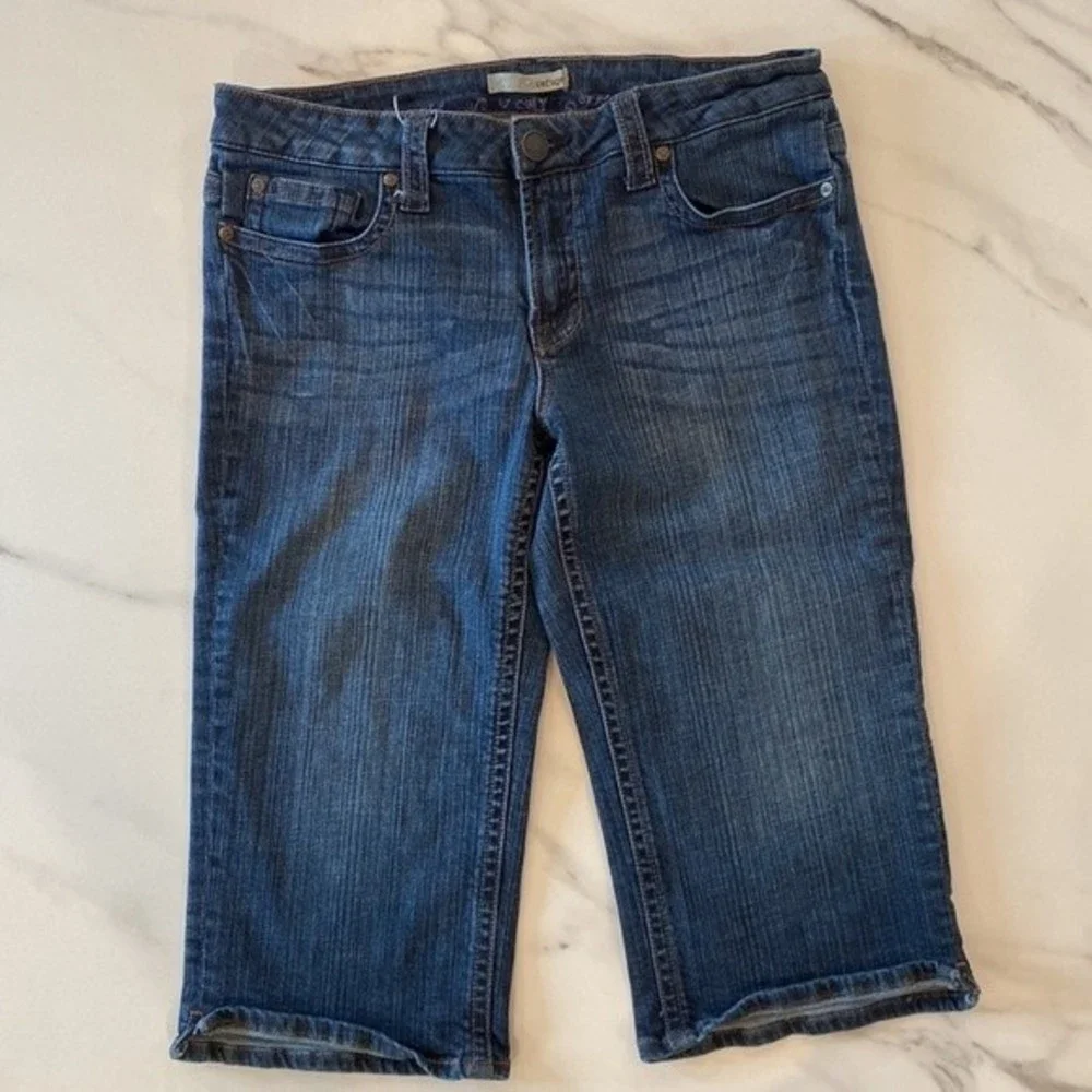 Refuge Brand Blue Jean Shorts | Cropped Jeans. Size 11